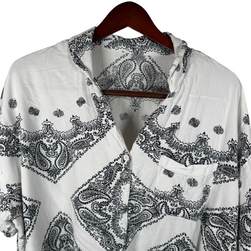 ASOS DESIGN Scarf Print Short‎ Sleeve Shirt & Pajama Set bandana Print Size 14